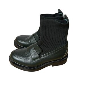 GIOVANNI FABIANI Women’s Green Sock Ankle Boots , ITALY, Size ‎ 37 1/2 EUC